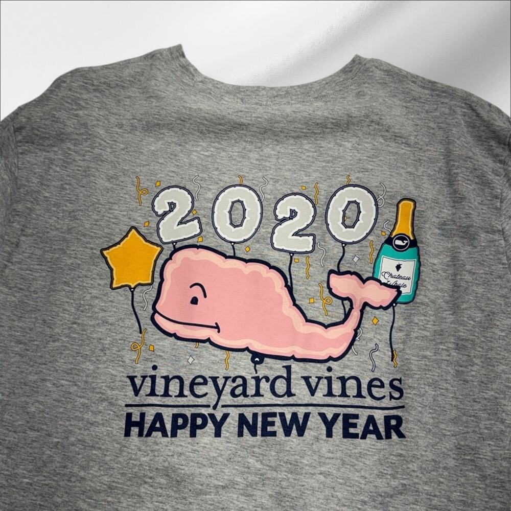 VINEYARD VINES Women’s Large Gray Long Sleeve Tee HAPPY NEW YEAR 2020